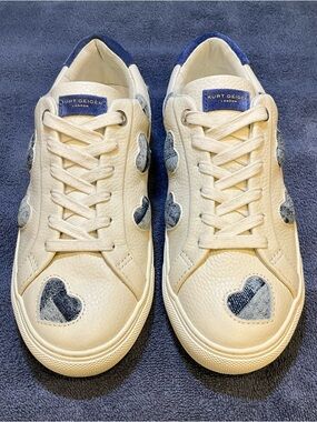 Kurt Geiger London Lane Love Sneakers white Leather w/Blue Denim Hearts Sz 6 NEW